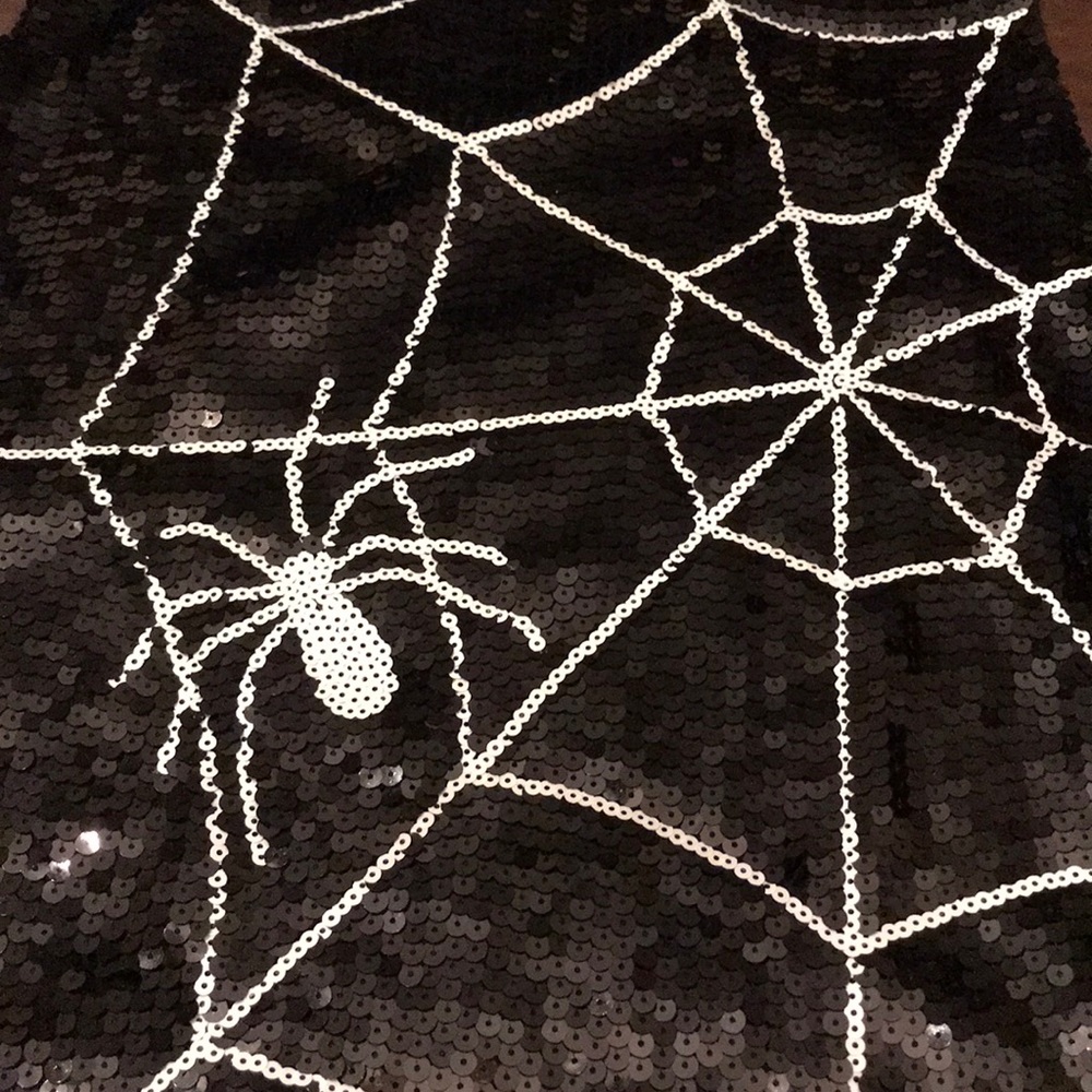 🆕 Black widow Halloween sequins dress. 🍁🍂 - Picture 7 of 8